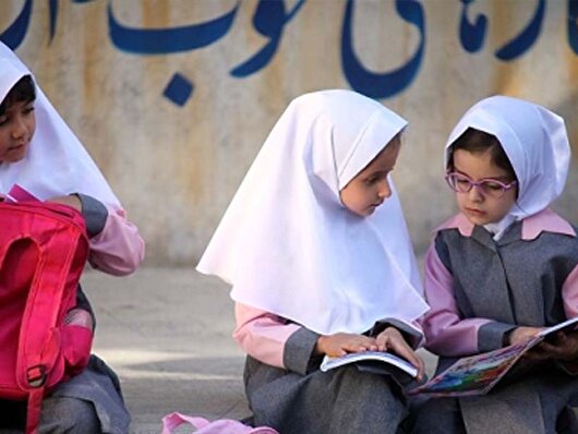بازگشت ۸ هزار بازمانده از تحصیل به مدرسه در آذربایجان غربی