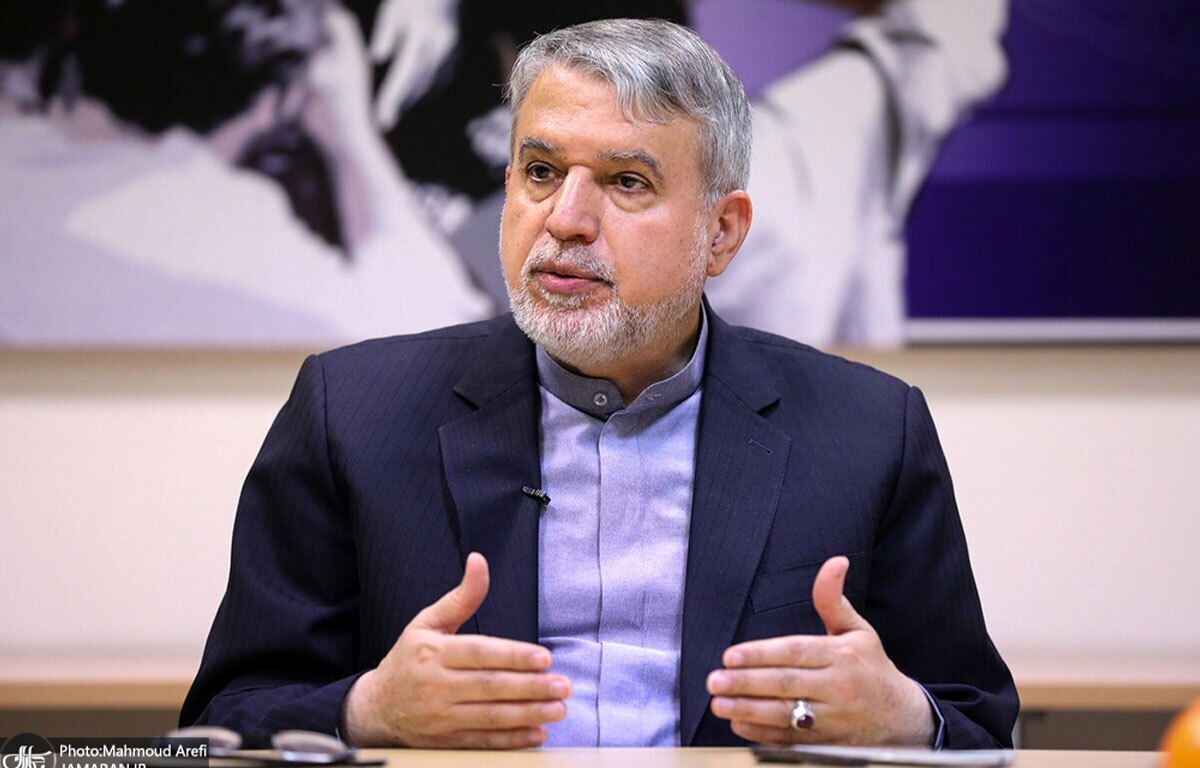 مخالف صنعت نیستم، اما نباید صنعت پرده بر تمدن زیبای یزد بیندازد
