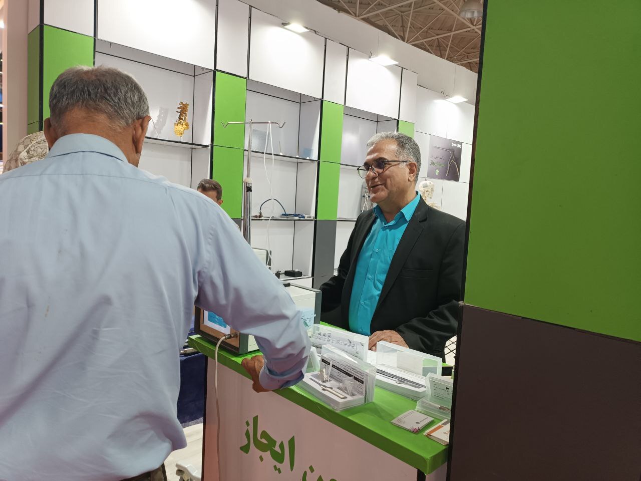 از شکست یک ابزار جراحی تا ساخت بزرگ&zwnj;ترین کارخانه کاشتنی&zwnj;های زیستی