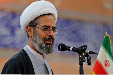امام جمعه بجنورد: اسلحه شهدای نظامی و دانشمندان بر زمین نمی‌ماند