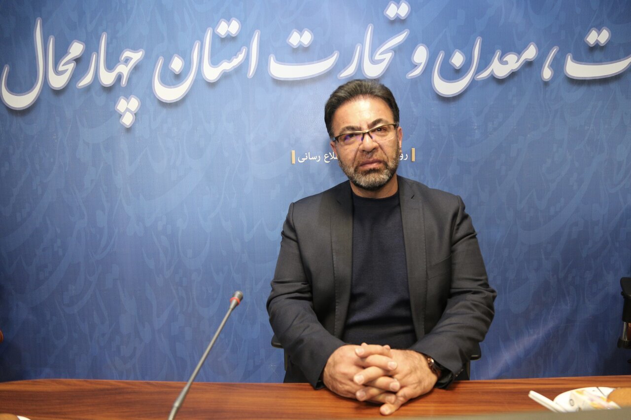 کالاهای اساسی به اندازه کافی وجود دارد، ارام باشید و گران نخرید