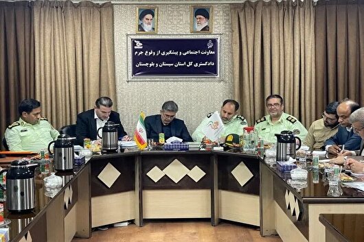 ضایعات‌فروشی‌های غیرمجاز زاهدان باید پلمب شوند