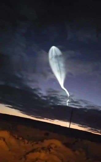 سجیل این بار نه از دهان ابابیل بلکه از شهرهای موشکی ایران برسر دشمنان خدا فرود آمد/ پای موشک سجیل هم به جشن صهیون کشی باز شد