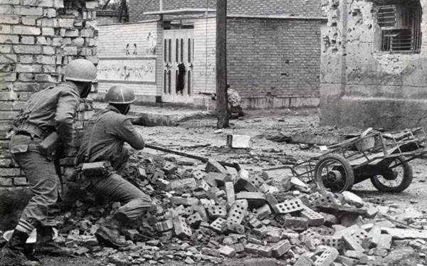 فتح خرمشهر؛ از واکنش حیرت&zwnj;زده رسانه&zwnj;های جهان تا تقویت اراده ملی در دفاع مقدس