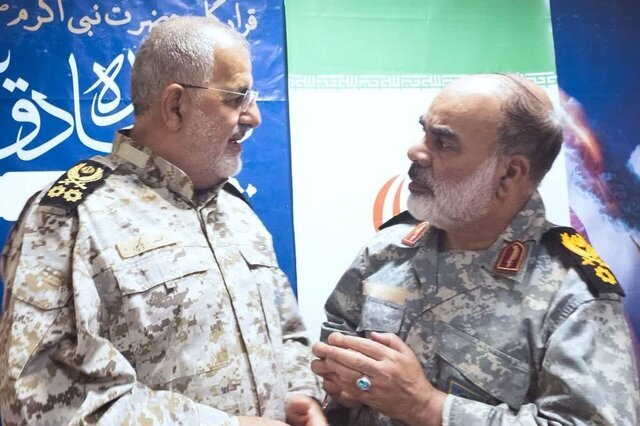 سرلشکر پاکپور: اقدامات عملیاتی و اهداف سپاه را با قدرت ادامه میدهیم