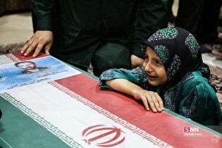 وداع با پیکر مطهر ۶ شهید استان قم در حملات رژیم صهیونیستی