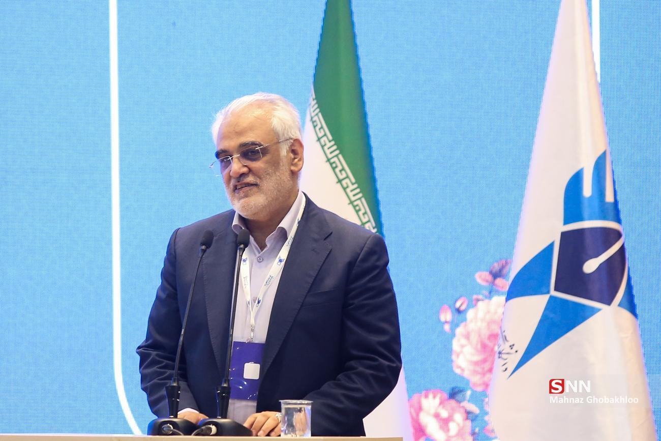 طهرانچی: ما به کارآمدی در دانشگاه آزاد نیاز داریم؛ مردم اگر کارآمدی نبینند ثبت‌نام نمی‌کنند و شهریه نمی‌دهند + فیلم