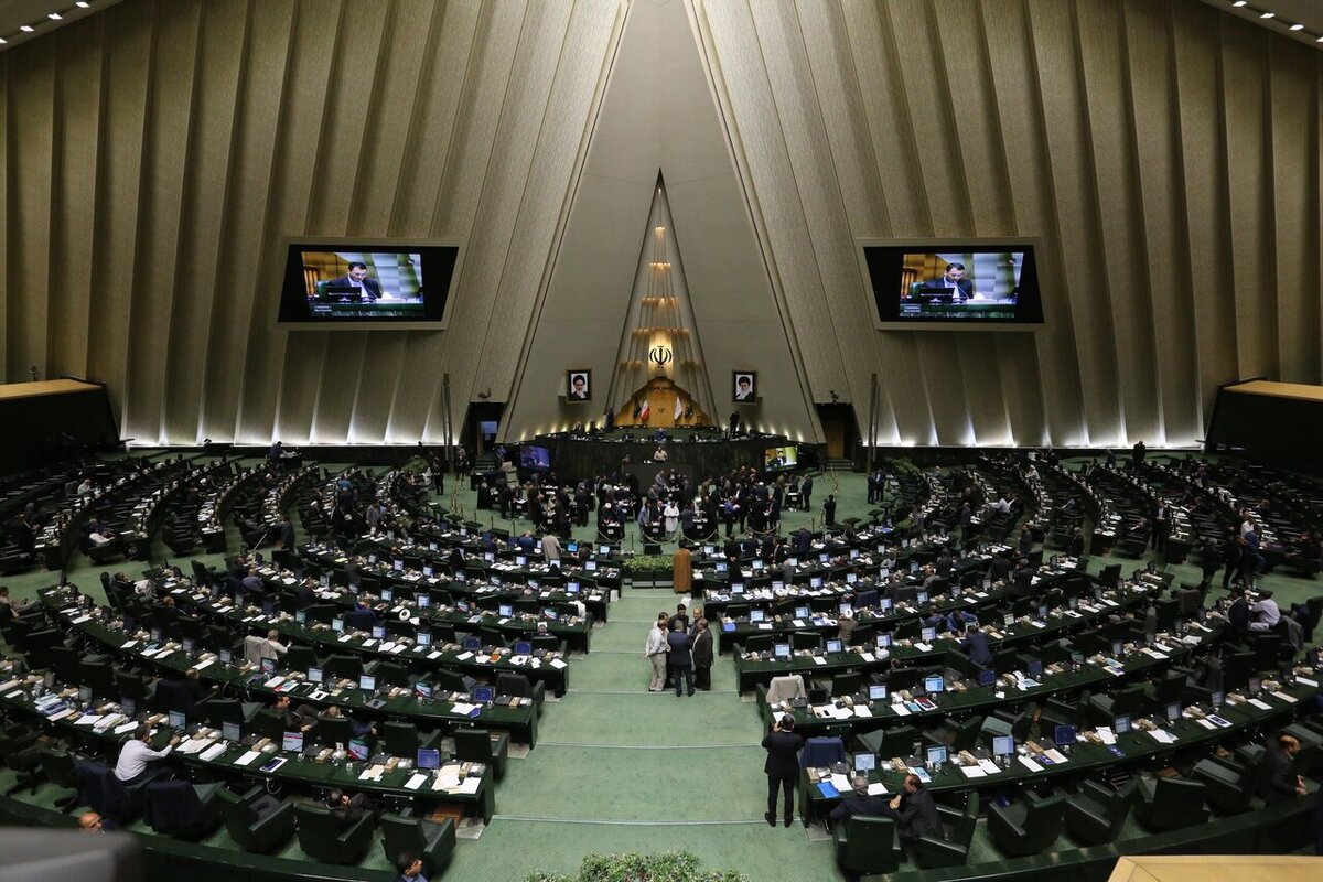 اعلام نامزدهای کرسی ناظری هیئت رئیسه مجلس + فیلم