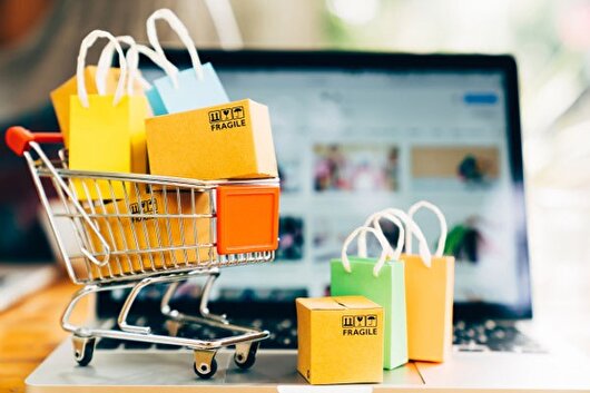 لزوم توسعه و رونق بیشتر فروشگاه‌های اینترنتی در زنجان