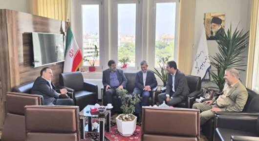 پیگیری مشکلات کمربندی شهید سلیمانی و وضعیت فاضلاب شهر قم توسط استاندار در سازمان برنامه و بودجه کشور