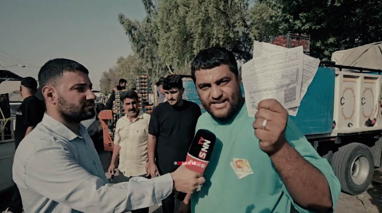 ببینید| همبستگی در سختی: کامیون‌داران به یاری کشاورزان شتافتند+فیلم