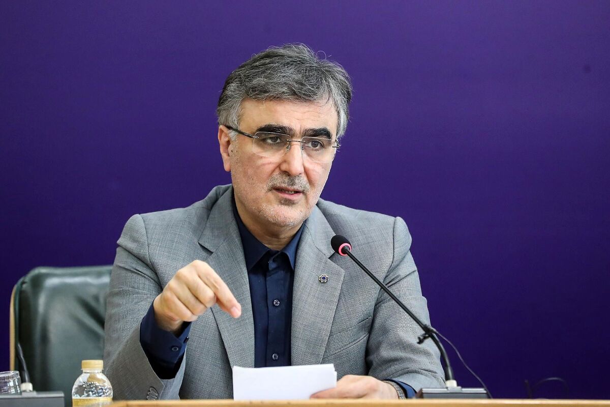 فرزین: ایران و عمان در حال بررسی امکان ایجاد بانک مشترک و توسعه فعالیتهای مالی مشترک هستند + فیلم