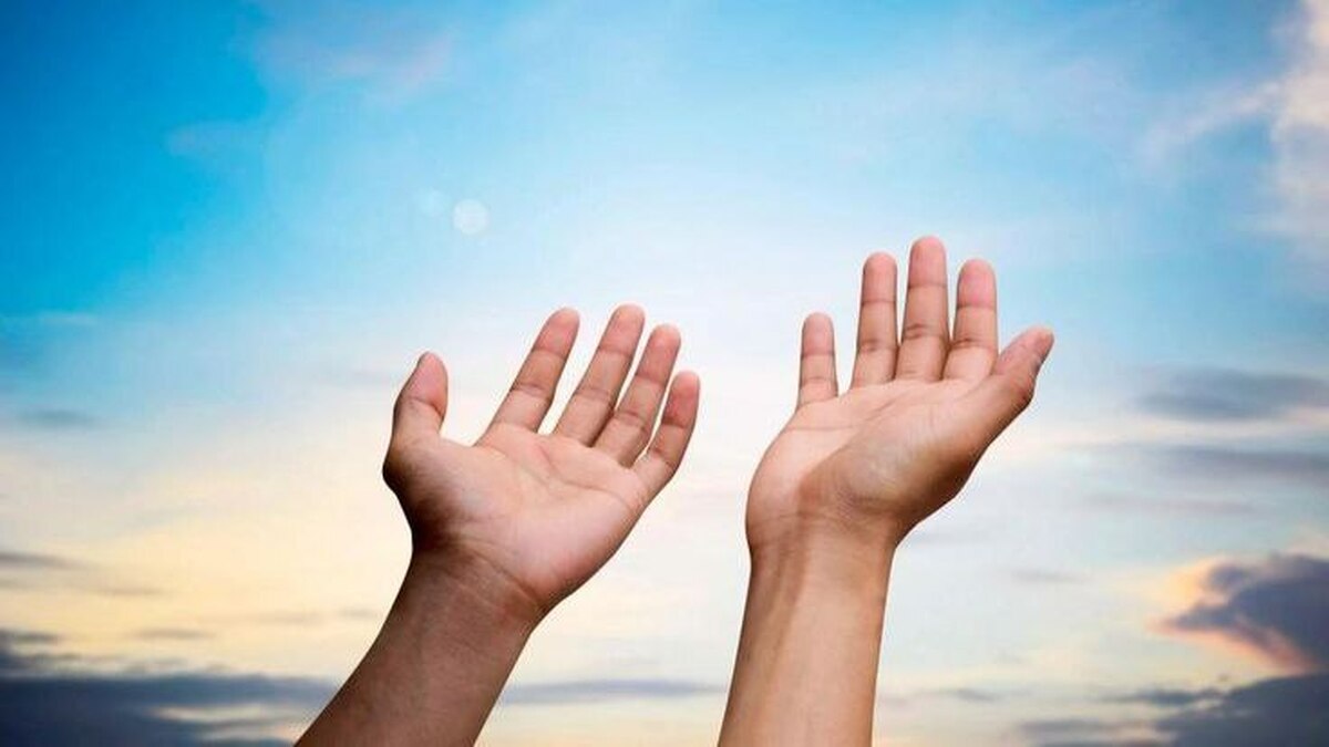 ذکر تهلیلهای دهه اول ماه ذی الحجه + حدیثی از امام علی (ع)