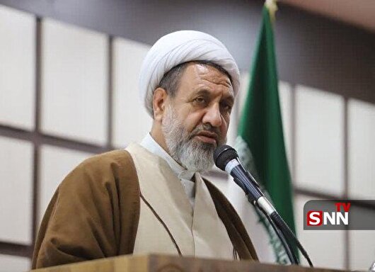 امام جمعه کرمان: امام خمینی (ره) ایران را به کشوری مقاوم تبدیل کرد