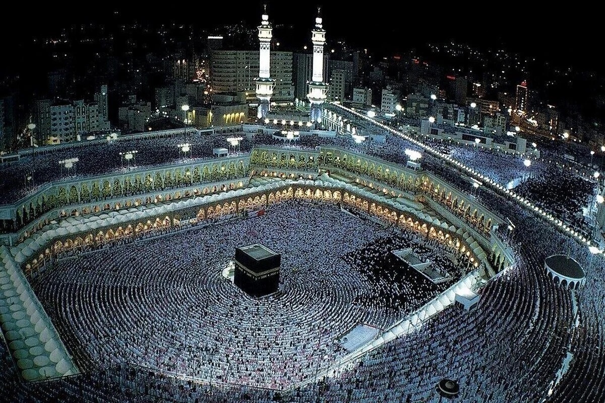 حج، قصدِ زیارت خانۀ خدا است؛ و حقیقت آن، قصد و ارادۀ دیدار حضرت حق
