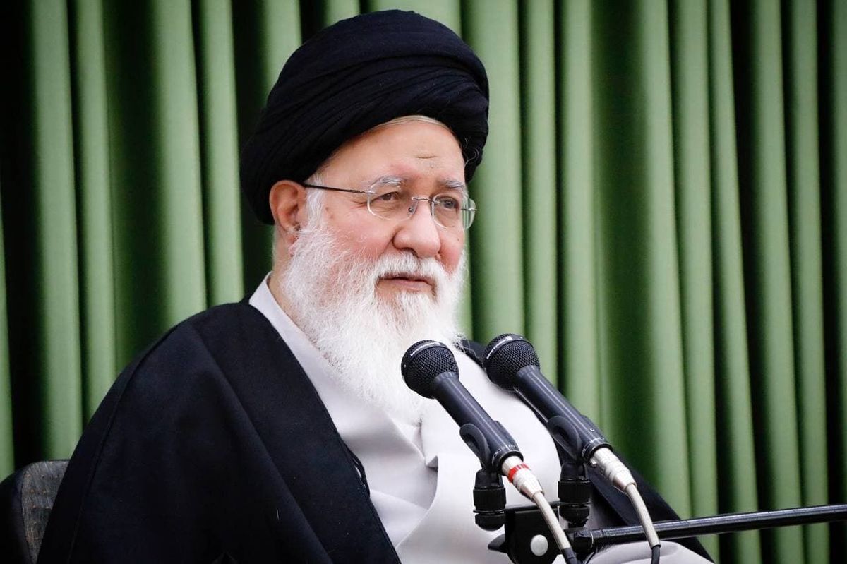 آیت الله علم الهدی: دولت و مجلس پیگیر رخداد کردستان باشند/چه کسی به استاندار مجوز نمایش زنان سوار بر اسب را مقابل هیئت خارجی داد؟