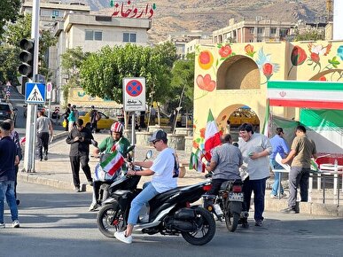 برپایی موکب «جانم فدای ایران» در میدان تجریش تهران