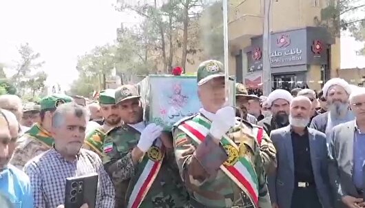 مراسم تشییع پیکر پاک شهید رمضانی در فردوس خراسان جنوبی+ فیلم