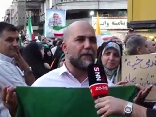 ترامپ ملتی را تهدید کرده اصلا نمی‌ترسند؛ "اسرائیل بی‌ریشه ایران خسته نمی‌شه! "