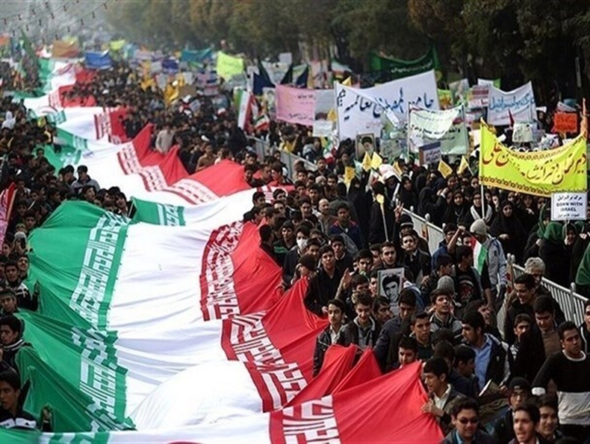 وبگاه آمریکایی: از خیال‌پردازی تجزیه ایران دست بردارید