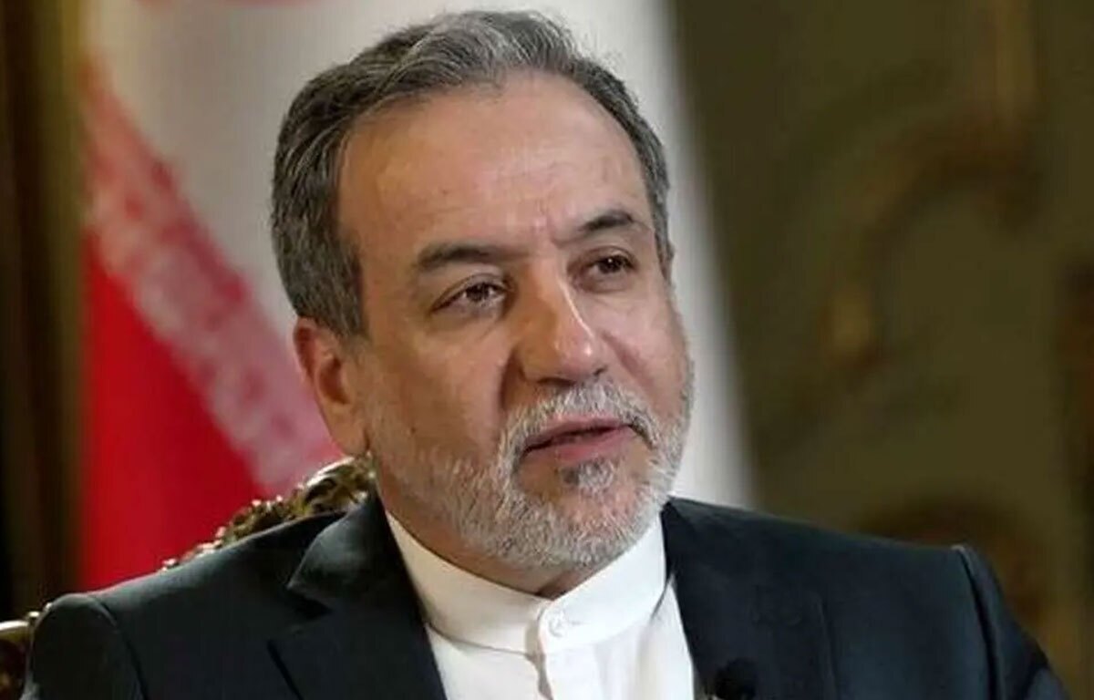 مردم ایران به هیچوجه از برنامه غنیسازی عقبنشینی نخواهند کرد/ تسلیحات هستهای در دکترین امنیتی ایران جایی ندارد