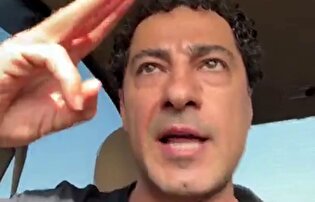 ویدیویی از نوید محمد زاده در فضای مجازی منتشر شده که به اجرای قانون برخورد با اتباع غیر قانونی اعتراض میکند