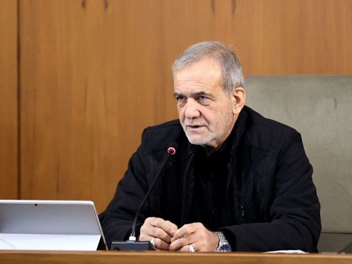 شروط قطعی ملت ایران در مذاکرات باید پذیرفته شود