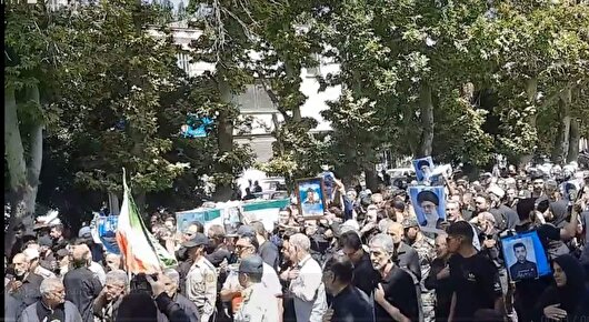 تشییع باشکوه پیکر مطهر شهید هومن غیاثوند در ملایر+فیلم