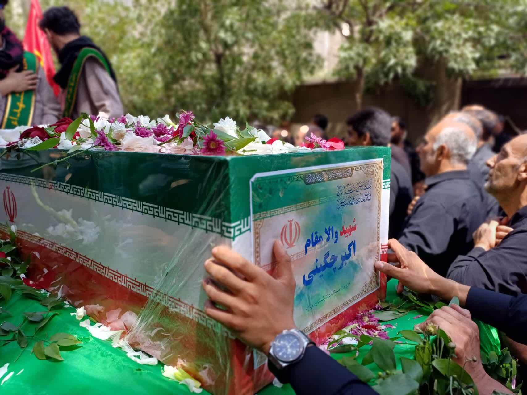 تشییع باشکوه پیکر شهید اکبر چگینی در کرج انجام شد