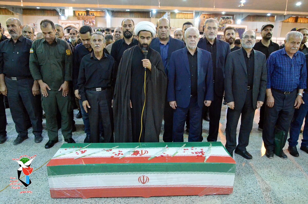 رئیس بنیاد شهید و امور ایثارگران در مراسم تشییع شهیدان آسترکی و شاه‌بهرامی مقدم حضور پیدا کرد/ بازدید مهندس اوحدی از ستاد معراج شهدای بهشت زهرا (س)