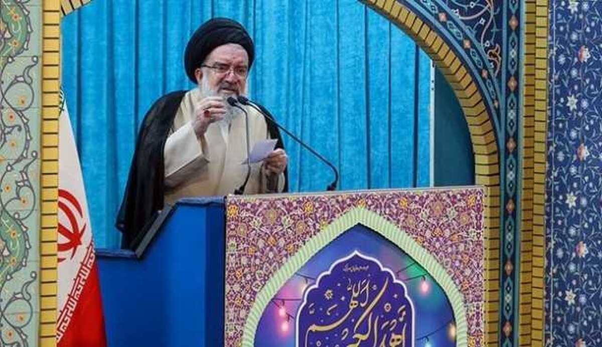 حجتالاسلام خاتمی: بعضیها میگویند پایگاه العدید را خالی کرده بودند؛ نفس زدن آمریکا افتخار است / حکم شرعی ترامپ و نتانیاهو اعدام است + فیلم
