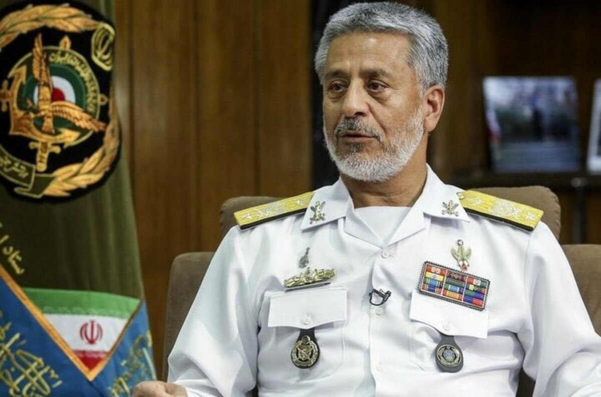 امیر سیاری: آمادگی نیروهای مسلح، دشمن را به زانو درآورد