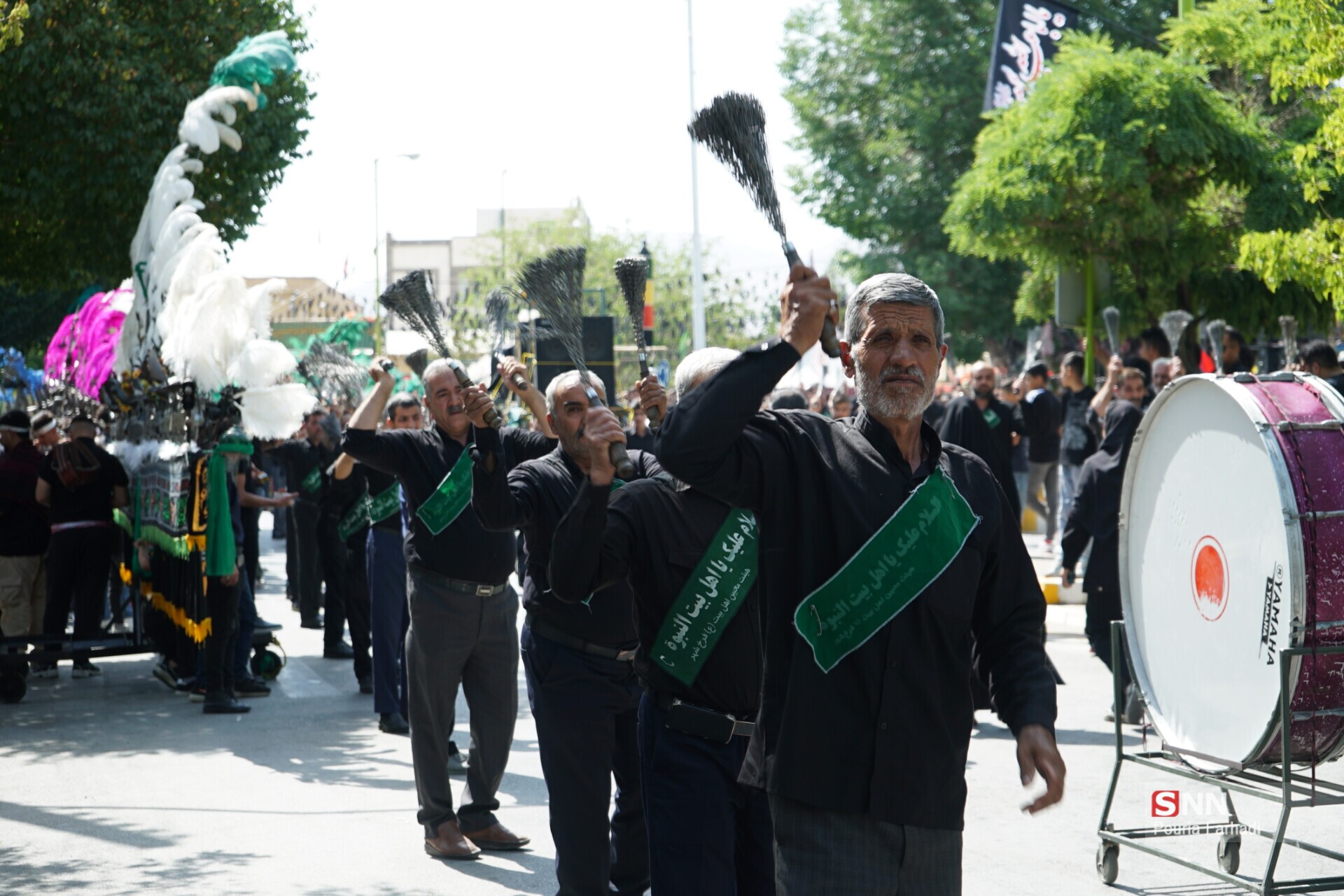 منتشر نشود////فرخشهر در سوگ علمها؛ آیین باشکوه علمگردانی در تاسوعای حسینی برگزار شد +فیلم منتشر نشود////فرخشهر در سوگ علمها؛ آیین باشکوه علمگردانی در تاسوعای حسینی برگزار شد +فیلم