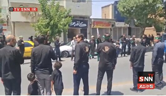 گزارش ویدیویی از طنین انداز شدن «لبیک یا خامنه‌ای» در ظهر عاشورا