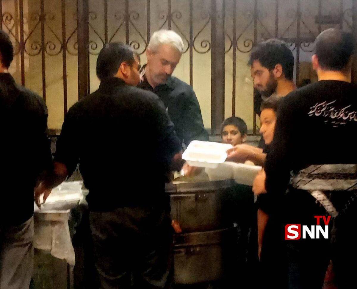 خادمی وزیر اقتصاد در هیئت دانشگاه صنعتی شریف