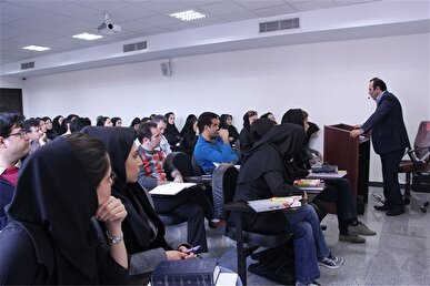 استفاده از ظرفیت «اساتید بازنشسته» در دانشگاه‌های غیر انتفاعی تصویب شد