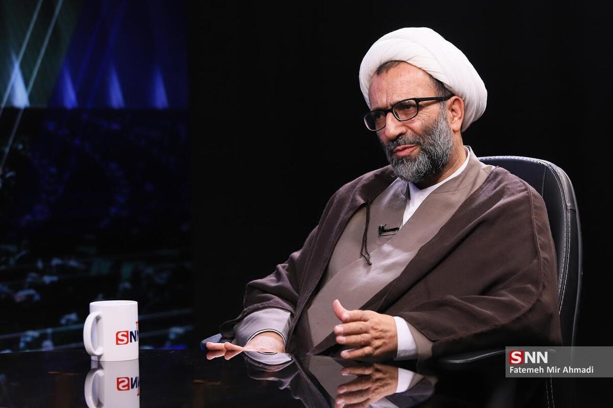 سلیمی: حضور رهبر انقلاب در مراسم عزاداری حسینیه امام(ره) پیام آور انسجام ملی بود