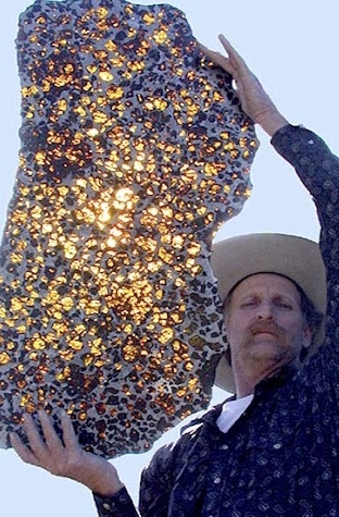 دومین بازارچه شهاب&zwnj;سنگ در زرند برگزار می&zwnj;شود