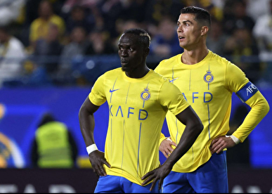 سادیو مانه در النصر ماندنی شد