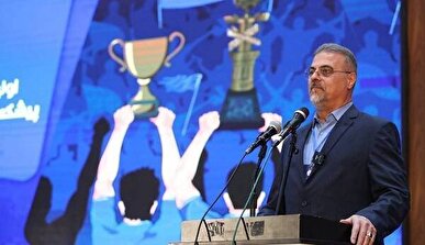 نظری جویباری: فوتبال ایران یک جام به استقلال ساپینتو بدهکار است+ فیلم