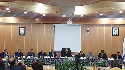 تاکید معاون اقتصادی استاندار بر تسریع روند جذب تسهیلات و اجرای ۶۴ پروژه بزرگ کهگیلویه و بویراحمد