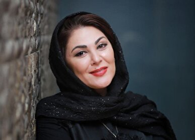 لاله  اسکندری: یاد کودکیم و جنگ ایران و عراق می‌افتم