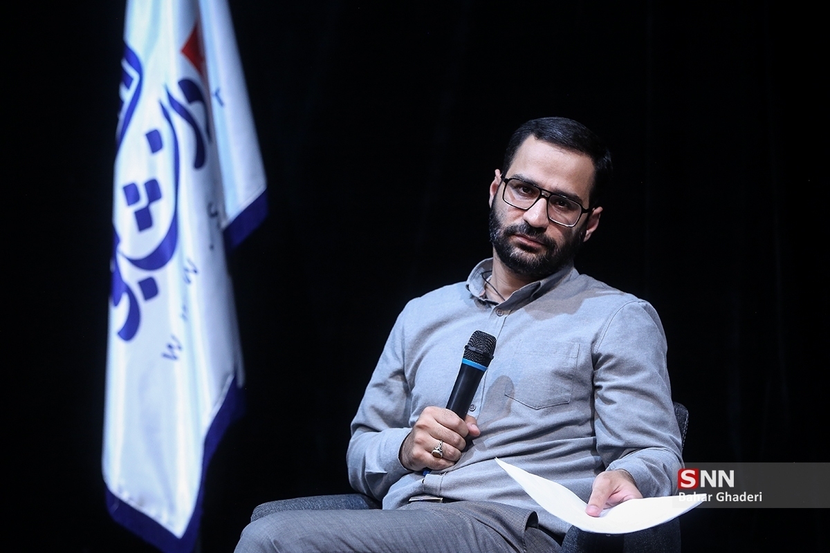 زادبر: تحلیلهای غلط از موشک و اف۳۵ خطرناکتر است و میتواند اتحاد ملی را بهم بریزد/ پتانسیل بقای ما در جنگ فرسایشی بیشتر از رژیمصهیونیستی است + فیلم