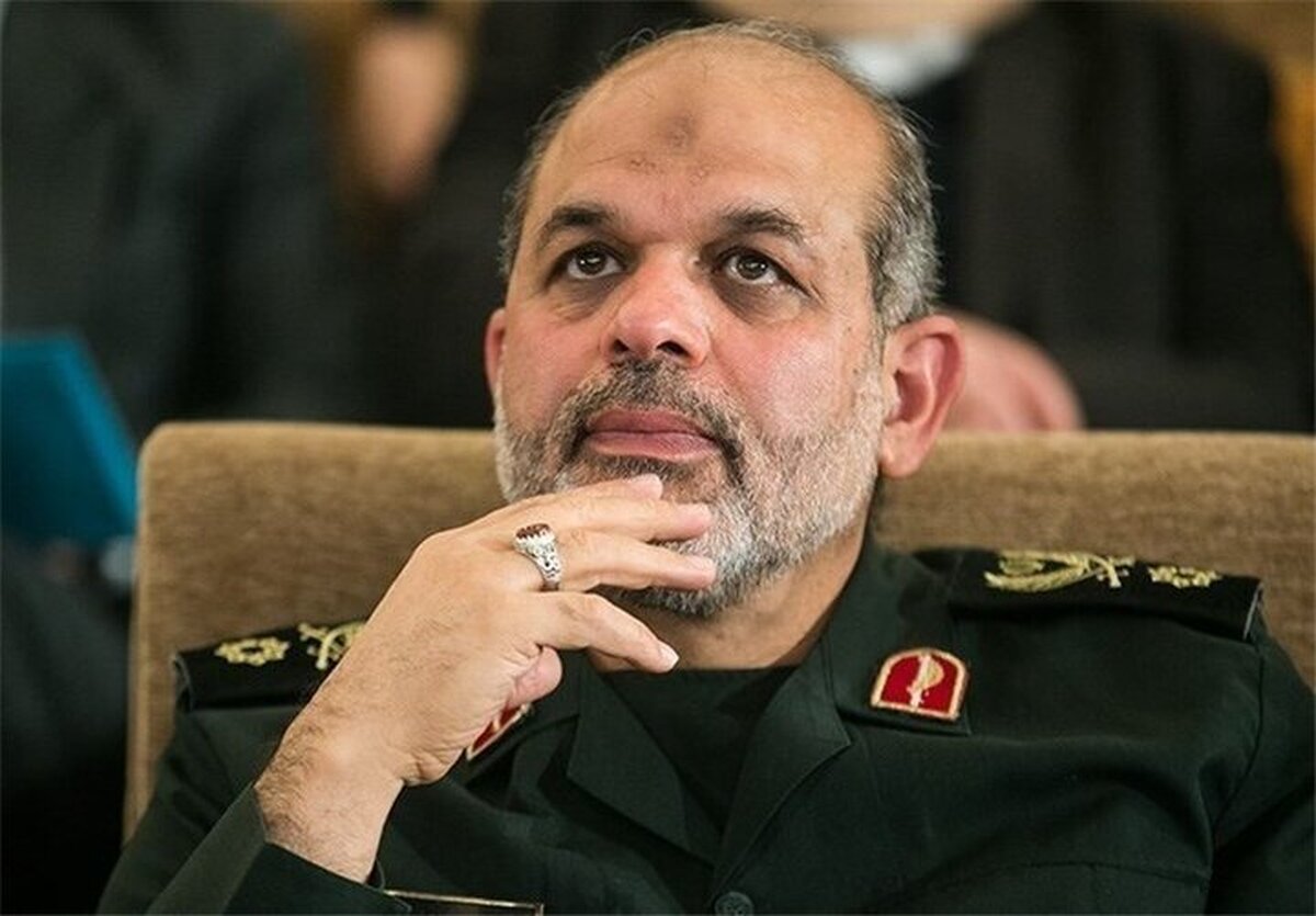 وحیدی: اراده محکم ملت ایران به هر تعرضی پاسخ خواهد داد/ پایگاه هوایی اصلی آمریکا مورد هجوم قرار گرفت + فیلم