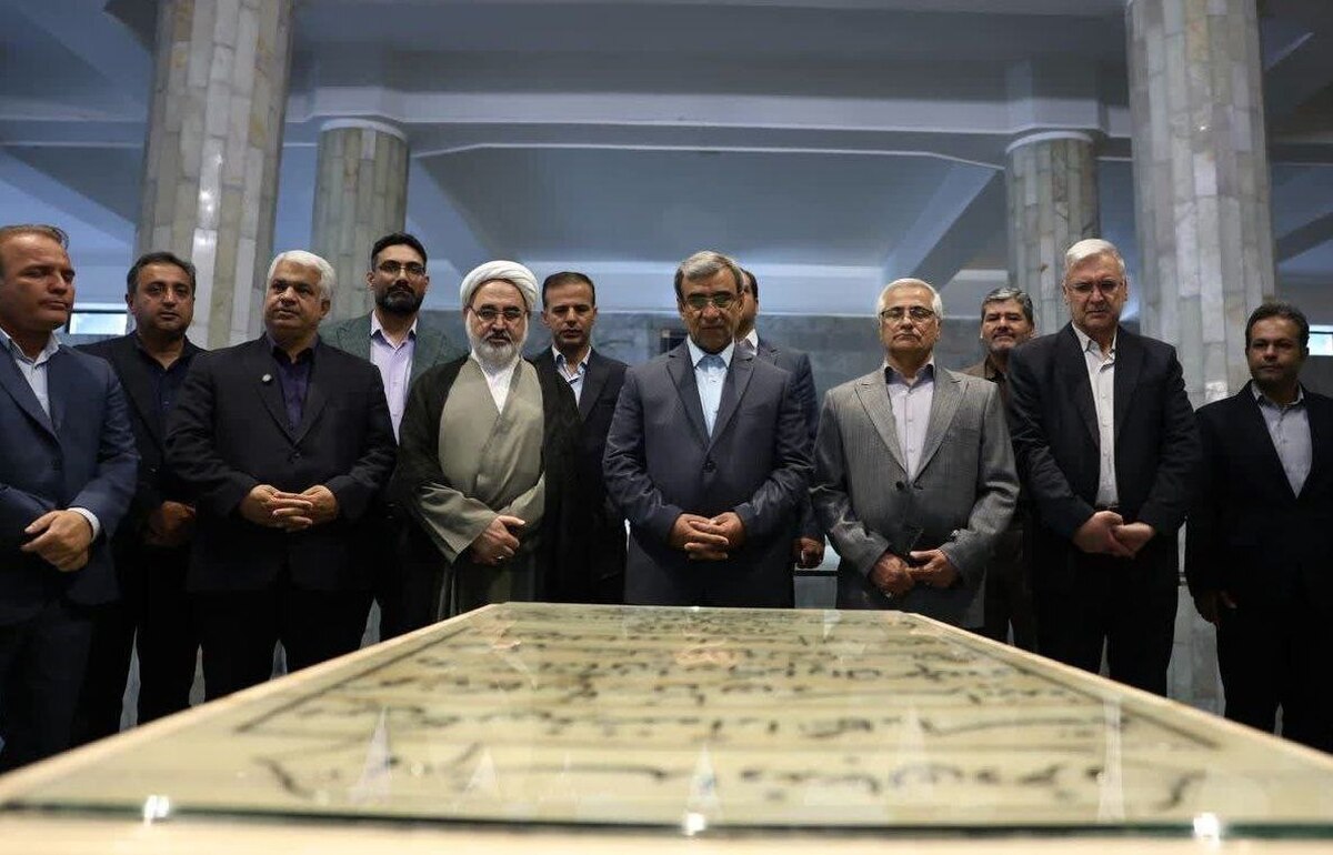 استاندار خراسان رضوی در بازدید از آرامگاه فردوسی:
فعالیت شورای «احیای توس» از سر گرفته میشود