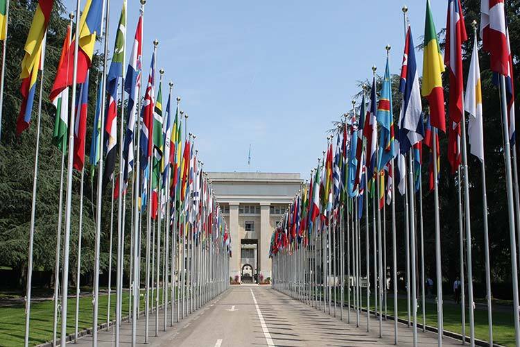 از تحریم فرانچسکا آلبانیز تا زیر پا گذاشتن حقوق بین&zwnj;الملل توسط آمریکا/آیا زمان انتقال مقر سازمان ملل فرا نرسیده است؟