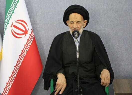 لزوم جهانی شدن تمدن اسلامی/ امروز آغاز این راه به دست جهادگران بسیجی است