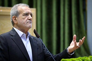 پزشکیان: دولت برای عبور از مشکلات، نیازمند دانشگاه است/ حتی اگر نخبگان ما را قبول ندارند باید از ظرفیت آنها استفاده کرد