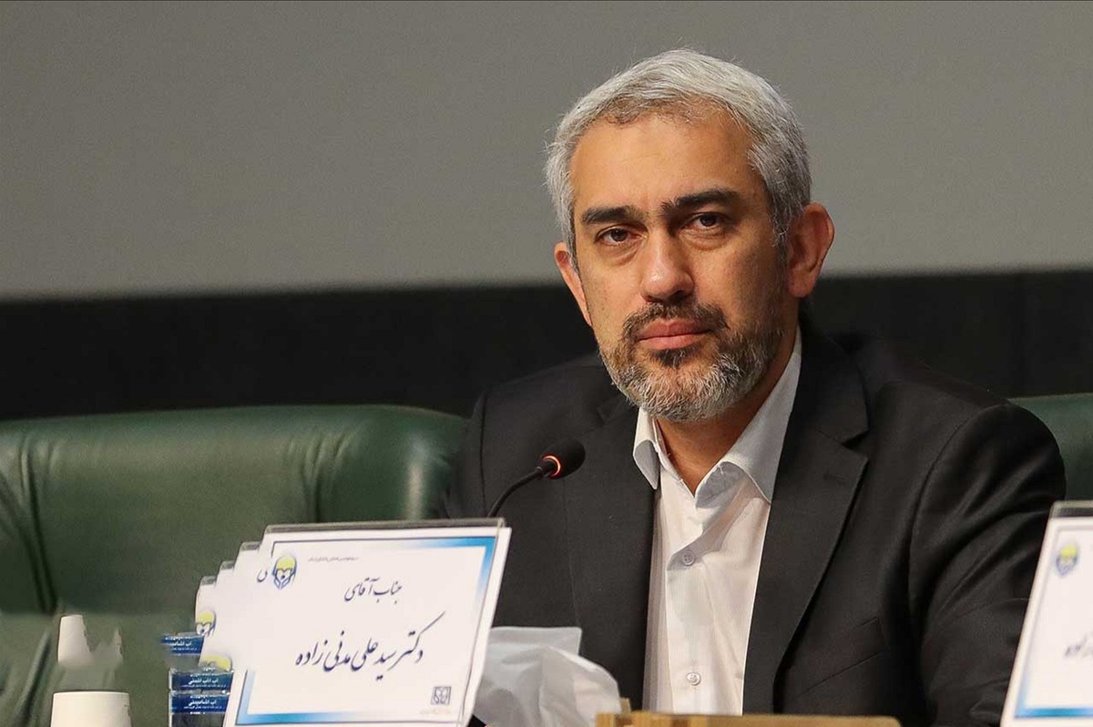 برنامه مدنی زاده برای هدایت پس اندازهای مردم به تولید