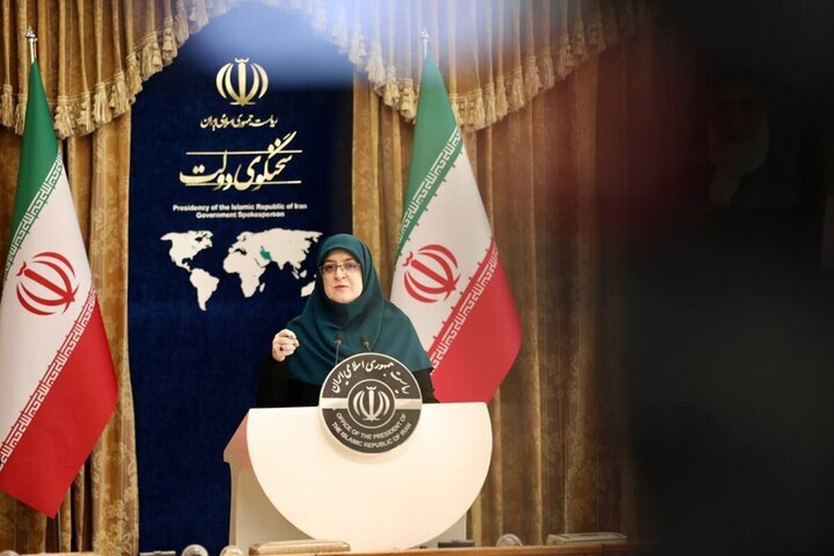 سخنگوی دولت خطاب به خبرنگاران: لطفاً واژهای را جایگزین جنگ ۱۲ روزه بکنید؛ این واژه ما نیست/ کارزار راه بندازید + فیلم